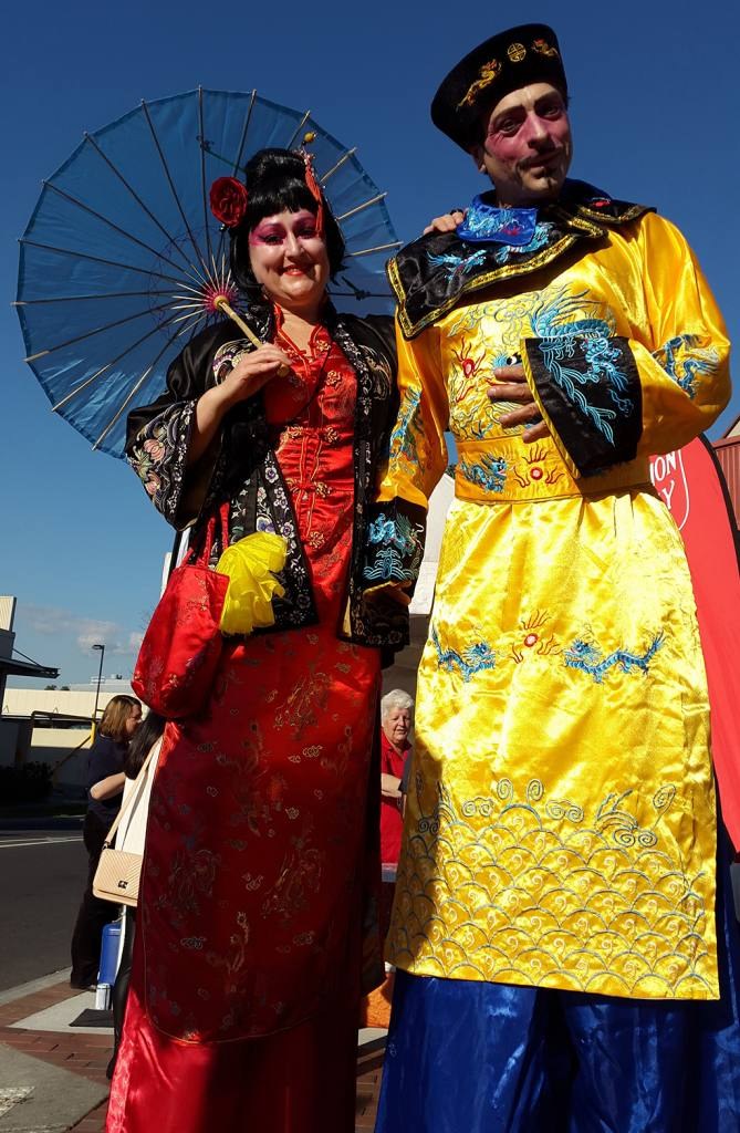Stilt walkers Melbourne, Cultural Characters, Chinese