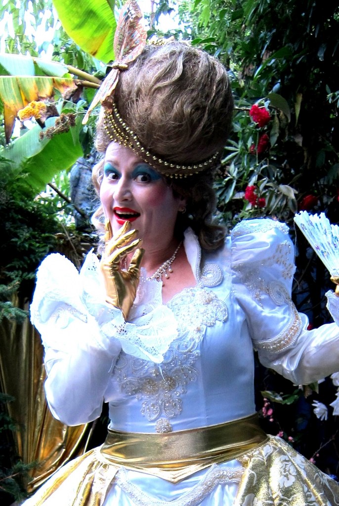 stiltwalkers melbourne, marie antoinette french court